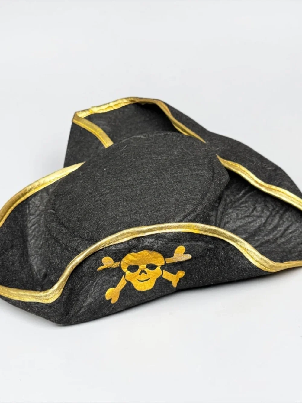NWOT Girls Pirate Princess Halloween Costume Set Large